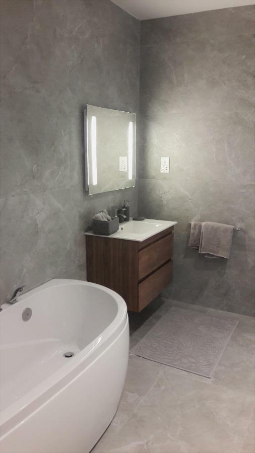 Duplex Maisonette With Heated P-Pool And Jacuzzi San Ġiljan Exterior foto